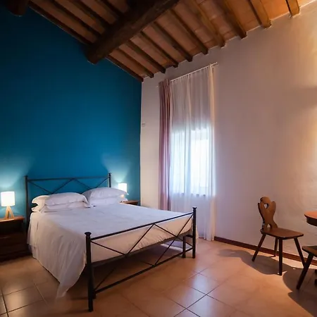 مزرعة للإقامة Casale Rancaglia غوبيو