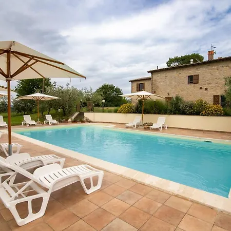 مزرعة للإقامة Casale Rancaglia